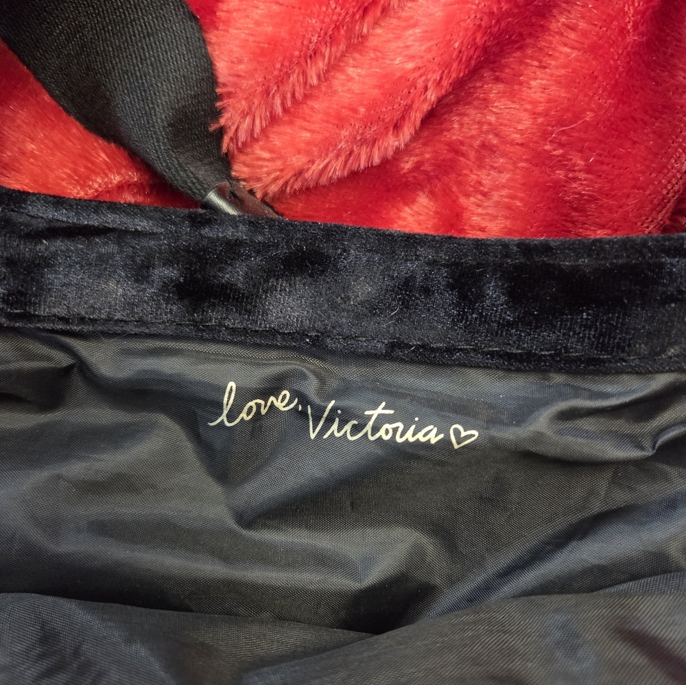 Victoria's Secret Black Quilted Tote - Picture 3 of 7